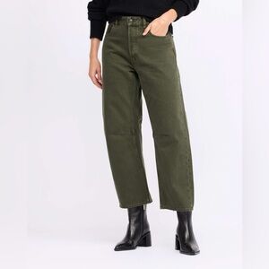 Madewell Darted Barrel-Leg Jeans in Kale